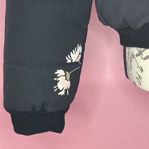 Saltwater Lux Floral Black Puffer Jacket- Sz Medium - Picture 4 of 10